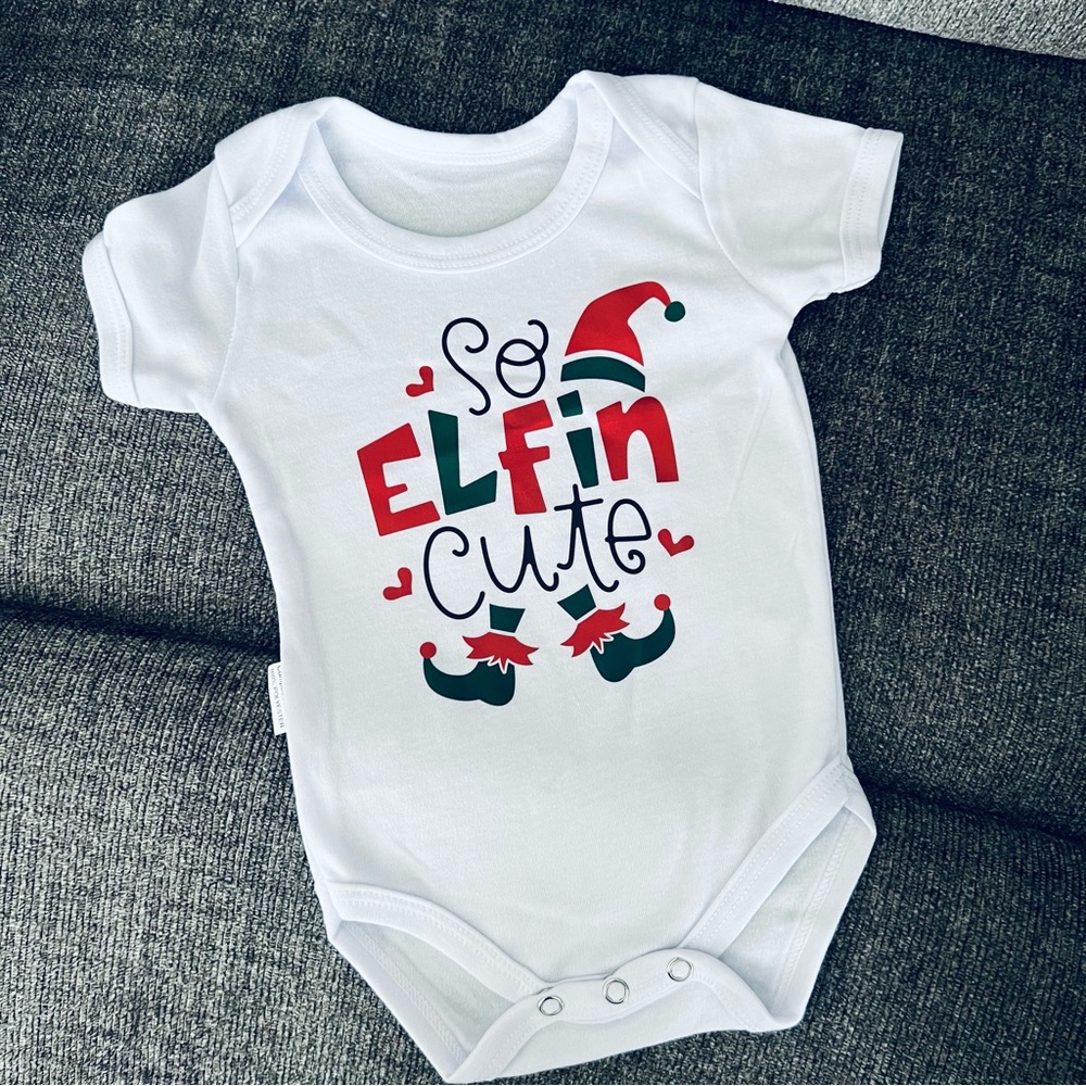 🎄New! So Elfin Cute White Baby Onesie Romper Size 3-6 Months